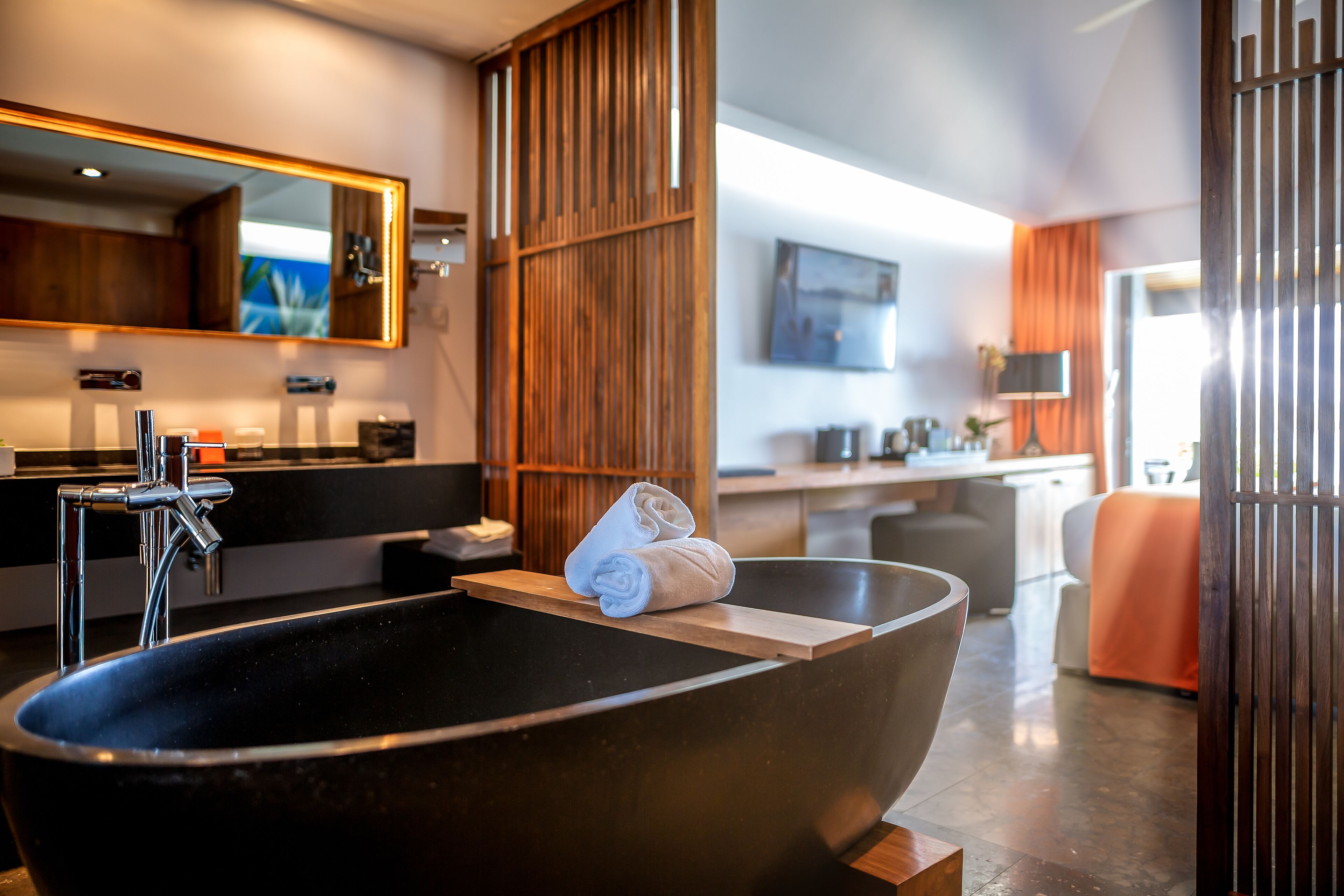 ocean deluxe terrace  | bathroom | shower, designer toiletries, hair dryer, bathrobes