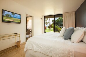 Suite, 2 habitaciones, 2 baños, frente al océano | Decoración personalizada, tabla de planchar con plancha y wifi gratis 