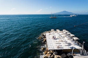Sundeck