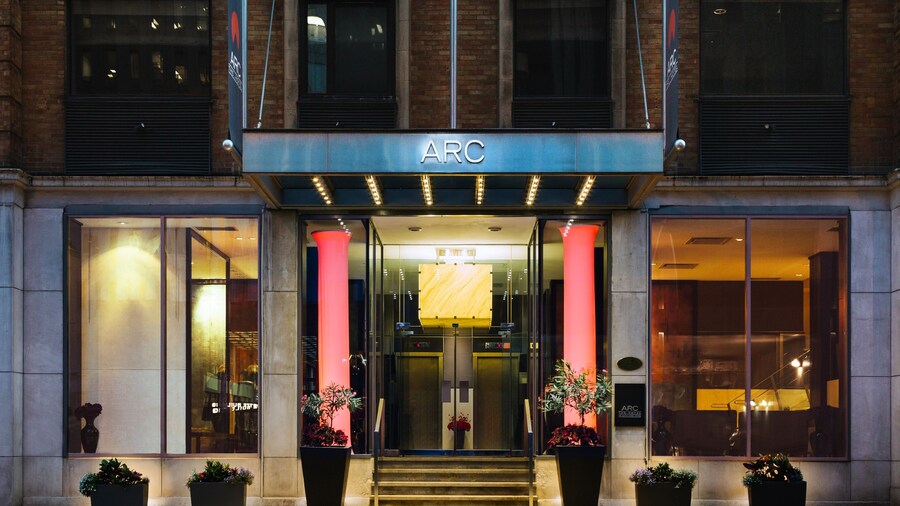 Arc The Hotel