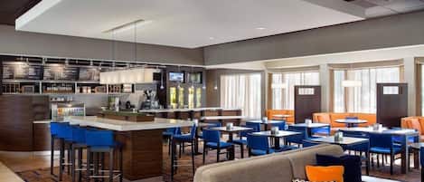 Frokost serveres, amerikanske retter