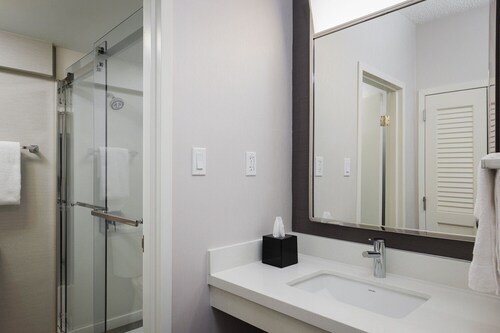 Courtyard by Marriott Denver Central Park