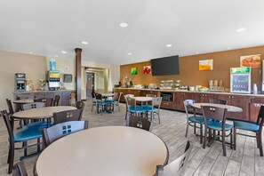 Desayuno continental incluido todos los días