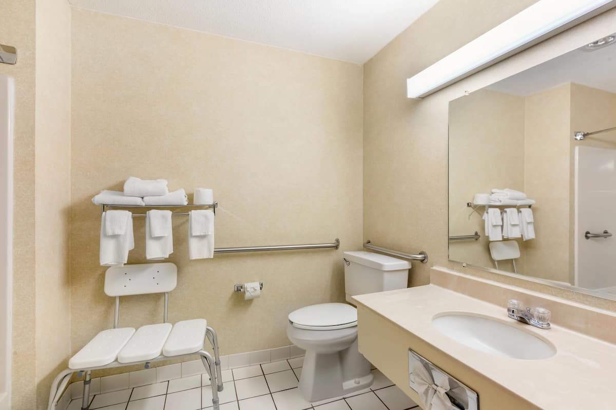 1 bedroom, blackout curtains, iron/ironing board, free cots/infant beds