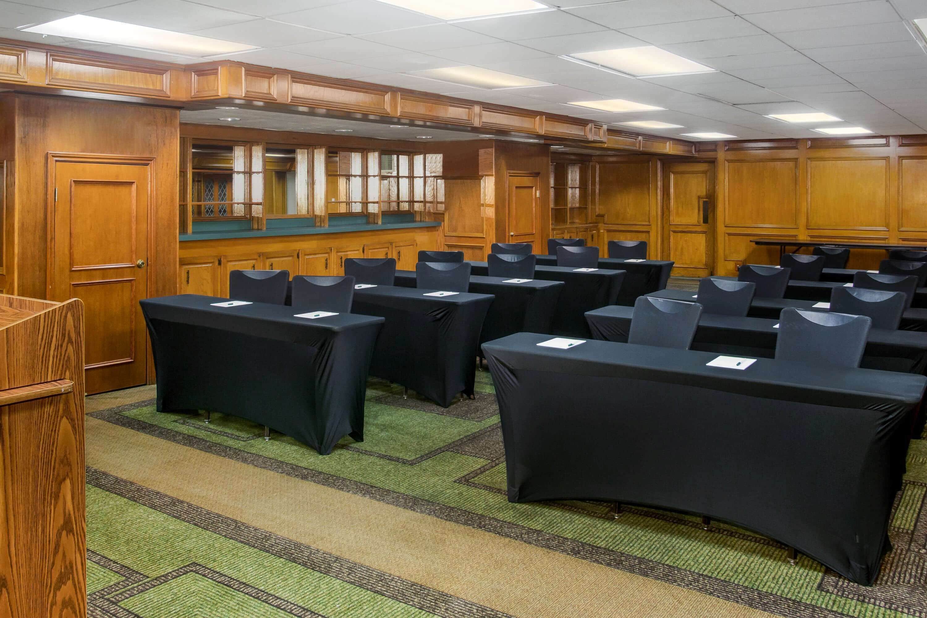 Photo - La Quinta Inn by Wyndham Austin Capitol / Downtown