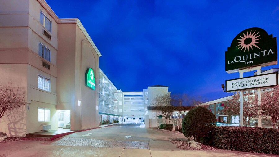 La Quinta Inn by Wyndham Austin Capitol / Downtown