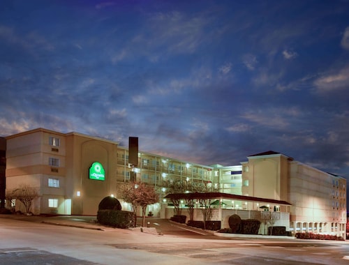 La Quinta Inn by Wyndham Austin Capitol / Downtown