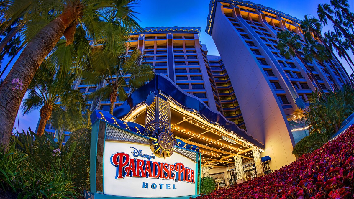 Disney's Paradise Pier Hotel Reviews, Deals & Photos 2024 Expedia.co.uk