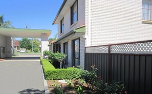 Exterior - Tamworth Motor Inn & Cabins (South Tamworth)