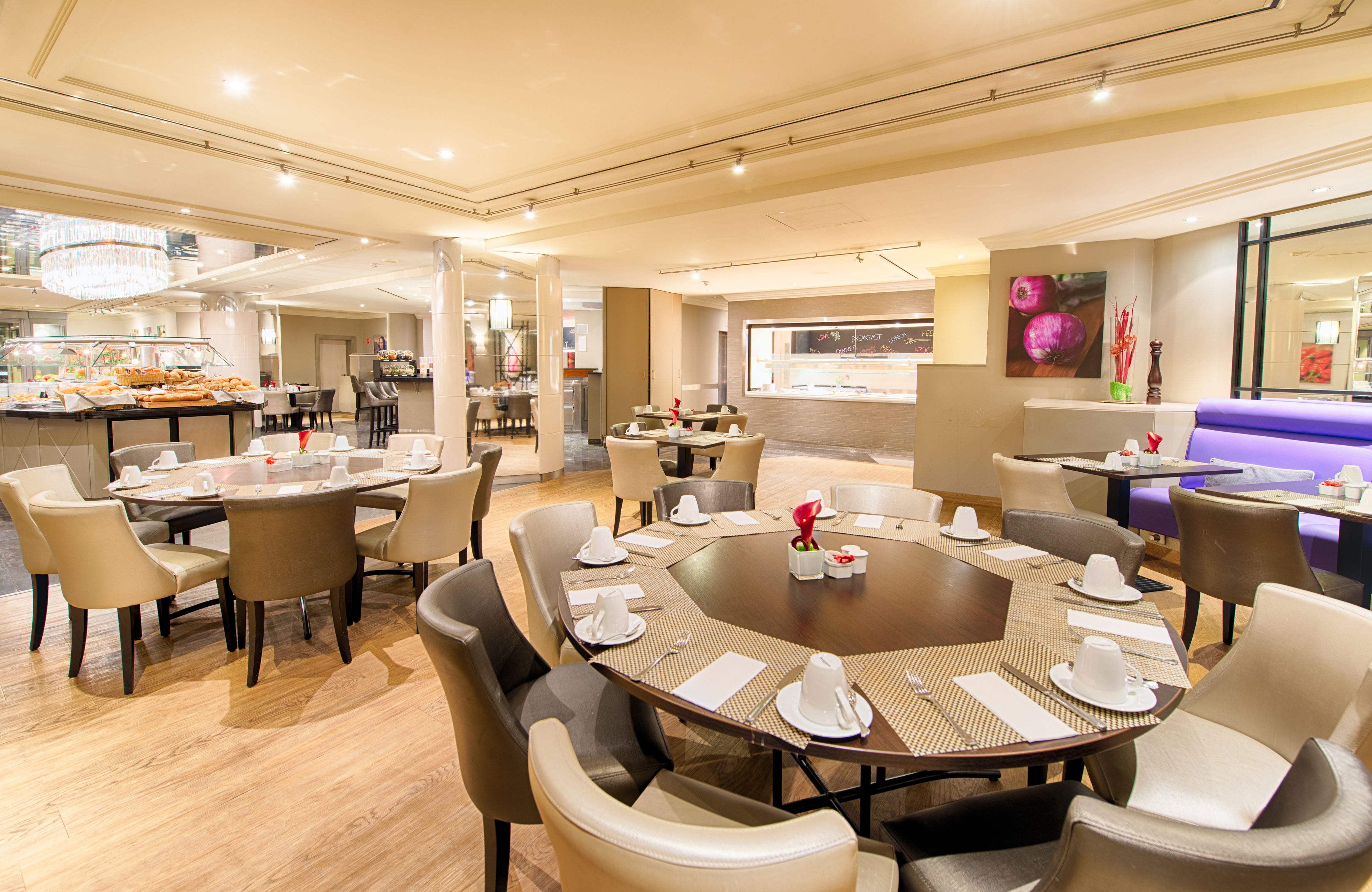 Daily buffet breakfast (EUR 28 per person)