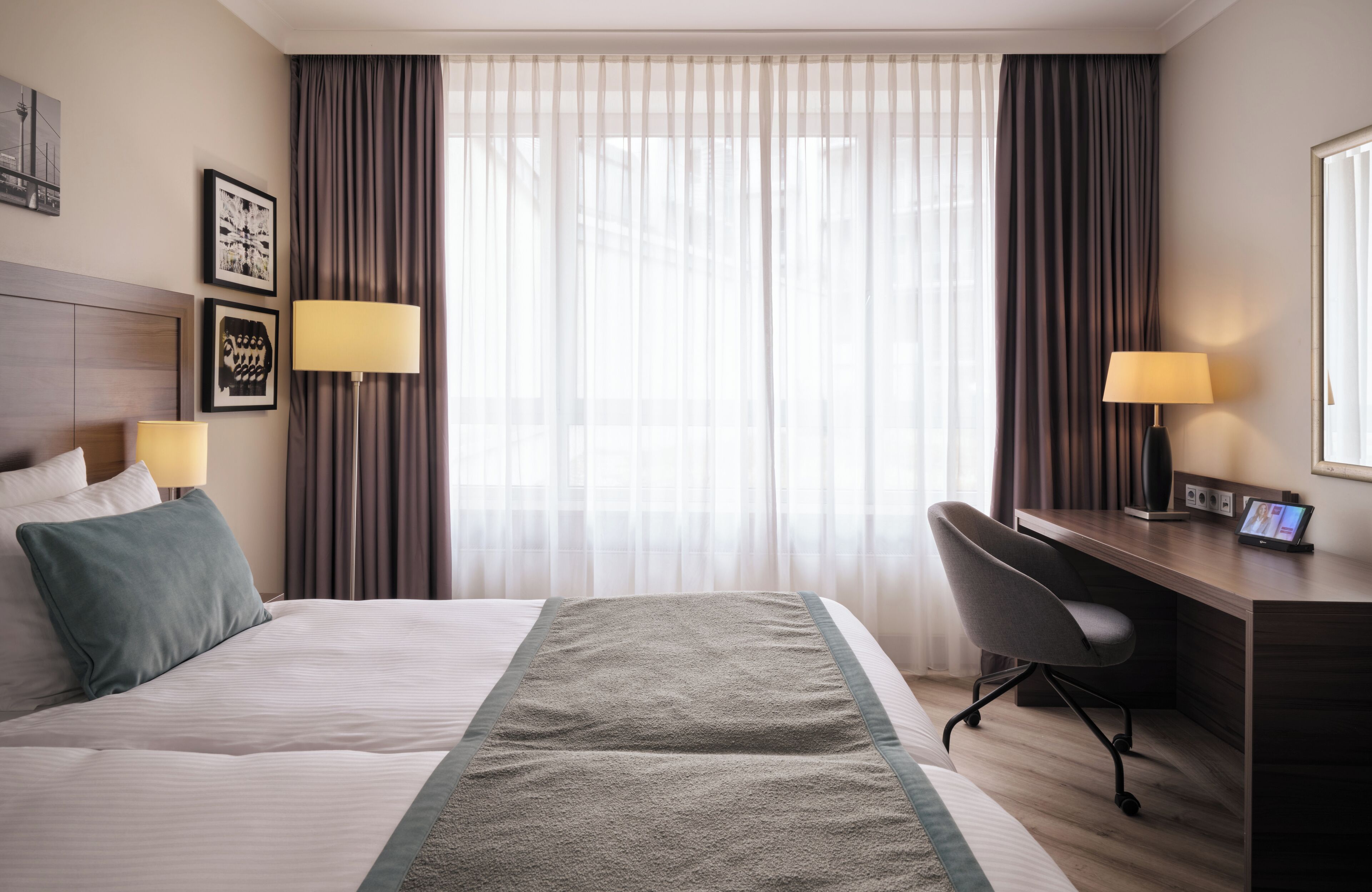 Hypo-allergenic bedding, minibar, in-room safe, desk