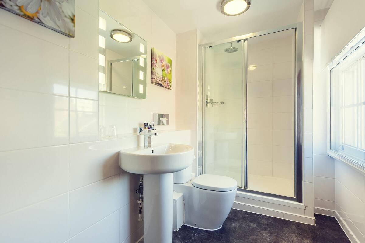 standard twin room, 2 single beds | egyptian cotton sheets, premium bedding, in-room safe