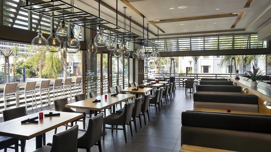 Courtyard by Marriott Long Beach Downtown