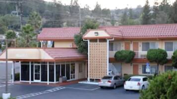 Mostrador para check-in y check-out