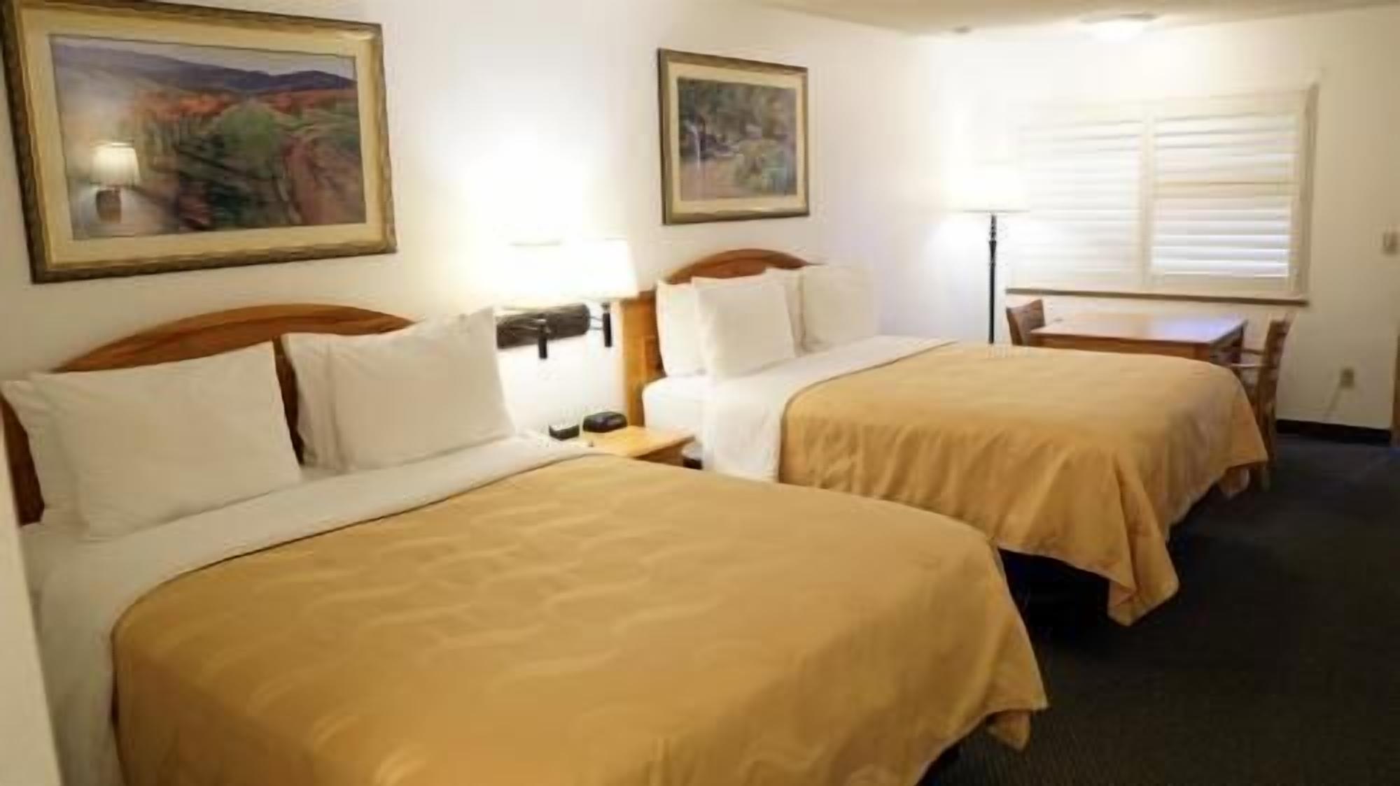 In-room safe, desk, laptop workspace, blackout drapes