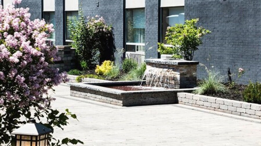 Quattro Hotel & Conf. Centre, an Ascend Collection Hotel