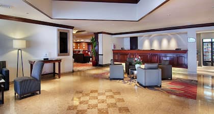 DoubleTree by Hilton Lisle Naperville
