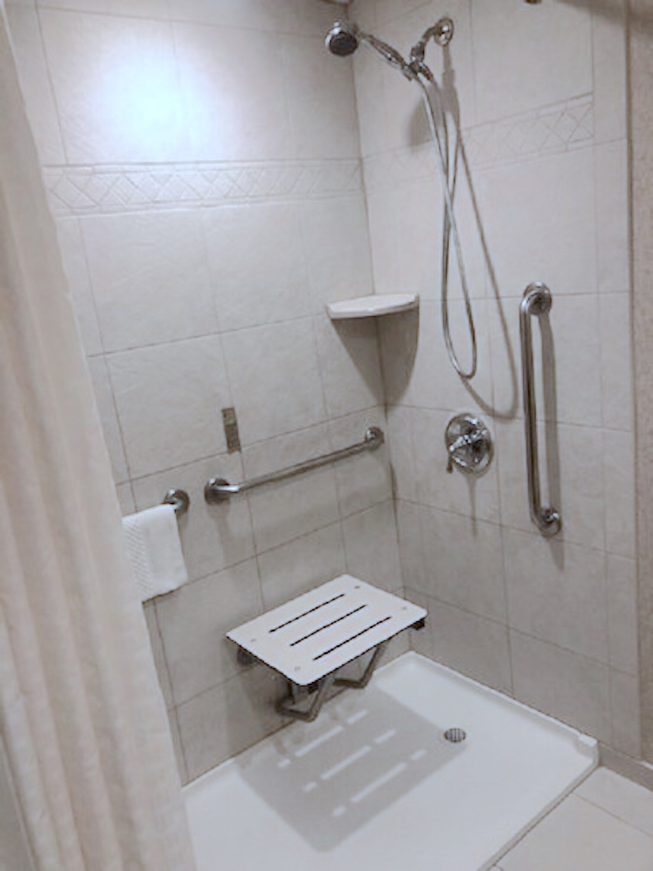 Foto - DoubleTree by Hilton Lisle Naperville