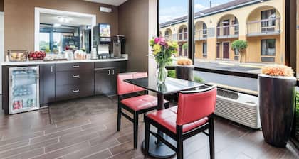 Econo Lodge