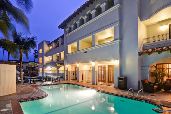 Outdoor pool