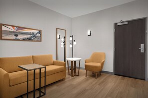 Two Double Bed Suite | Living area | 50-inch flat-screen TV with satellite channels, TV - Hampton Inn & Suites San Clemente (San Clemente)