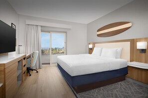 King Suite | Premium bedding, in-room safe, desk, blackout curtains - Hampton Inn & Suites San Clemente (San Clemente)