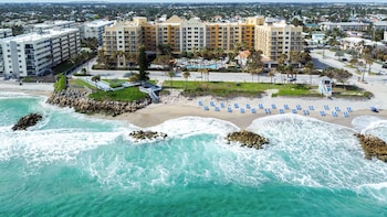 Hotel Exterior at Embassy Suites by Hilton Deerfield Beach Resort & Spa