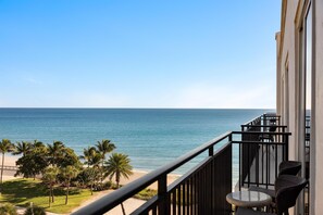 Suite, 1 King Bed, Partial Oceanview, Sit Down Balcony | วิวจากห้องพัก