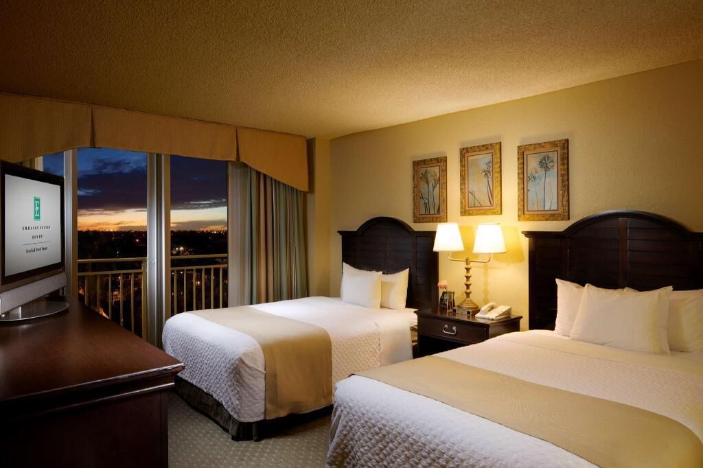 1 bedroom, premium bedding, in-room safe, laptop workspace