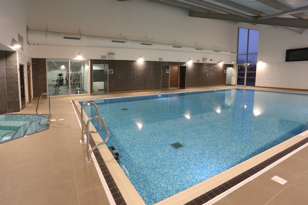 Clarion Hotel Newcastle South - 2