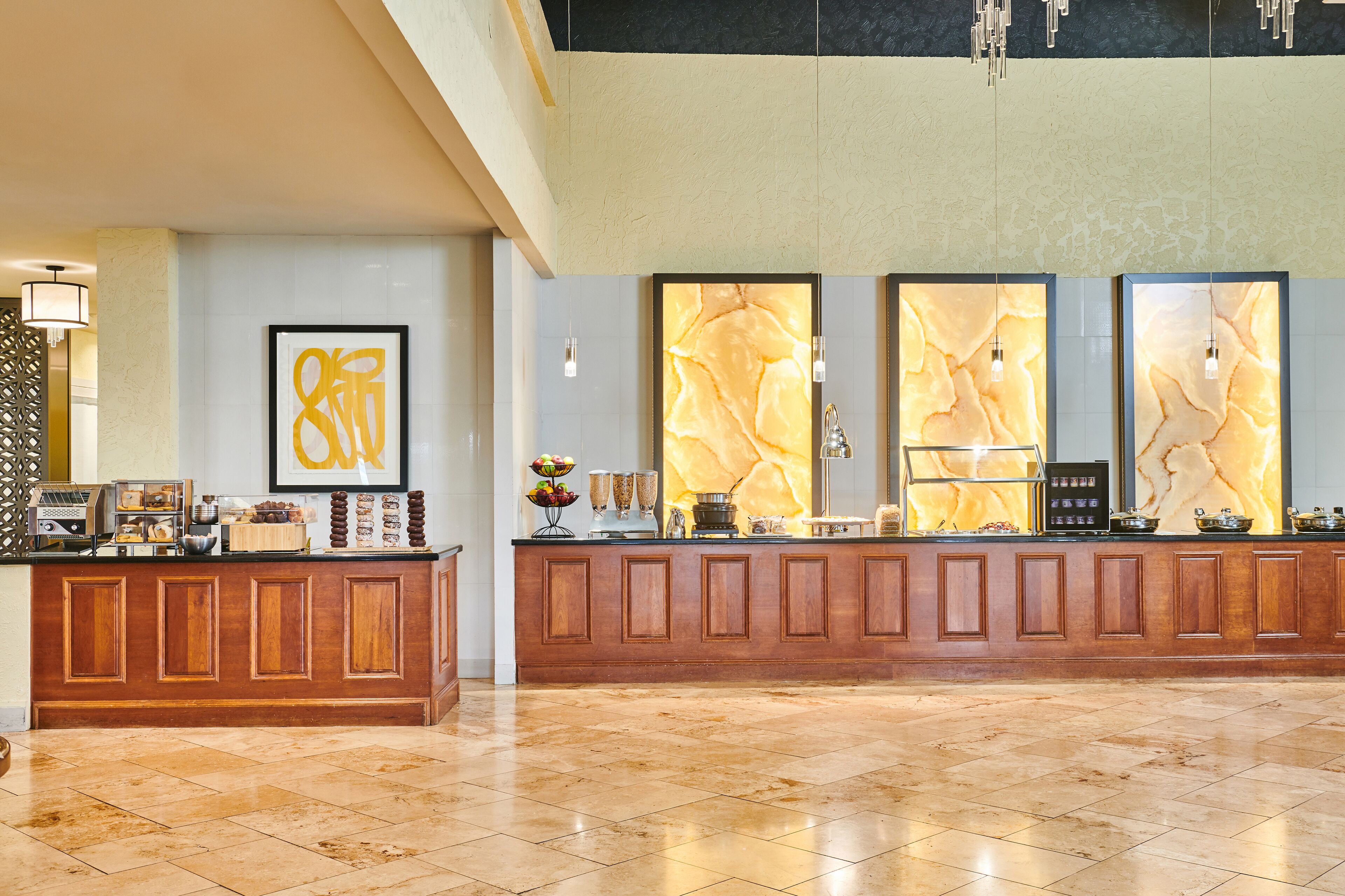 breakfast and dinner served, american cuisine