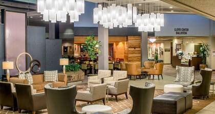 DoubleTree by Hilton Hotel Portland