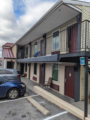 Exterior - Executive Inn Coopersburg (Coopersburg)