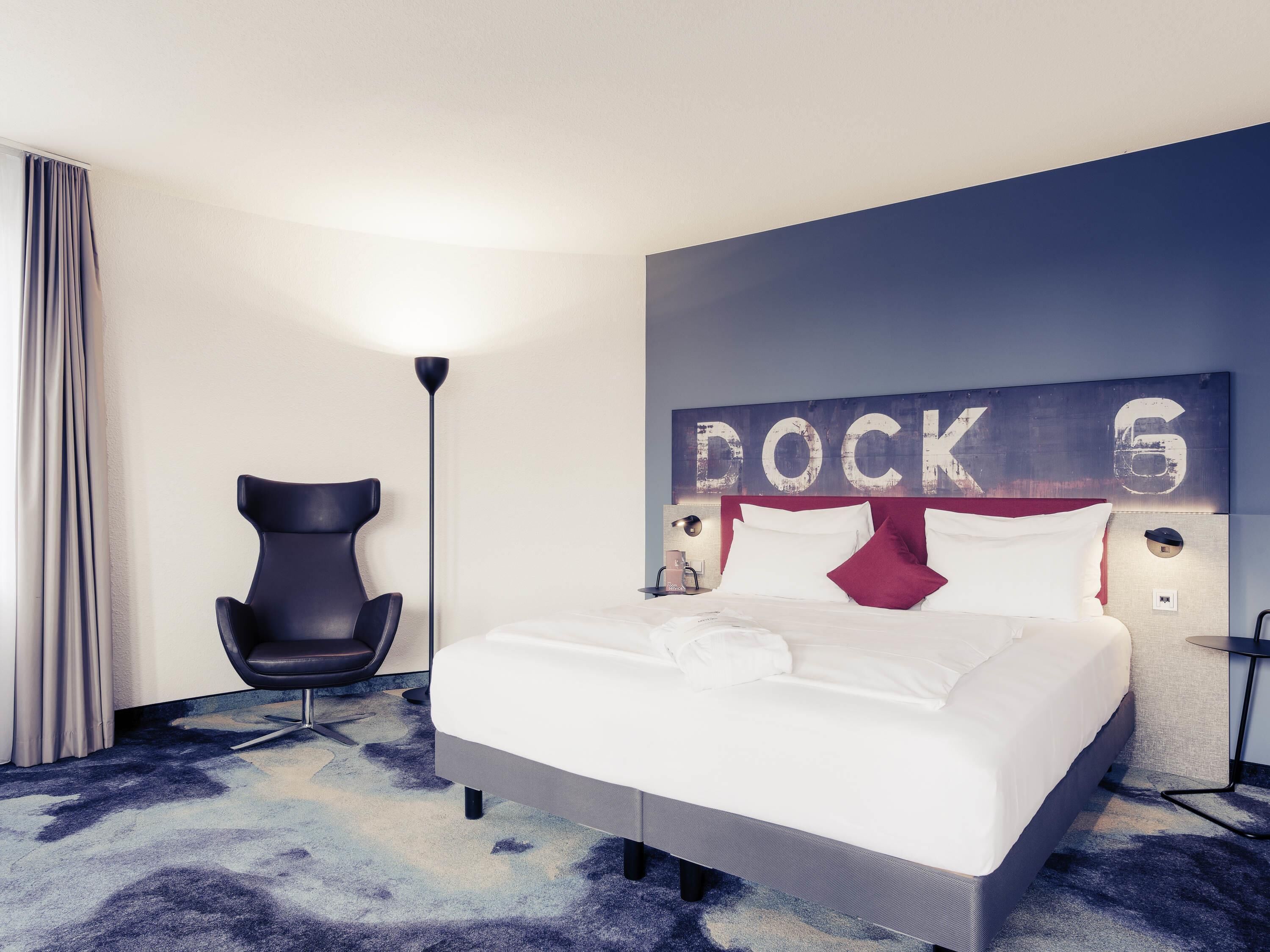 주니어 스위트, 더블침대 1개 및 소파베드 | 저자극성 침구, 객실 내 금고, 책상, 방음 설비