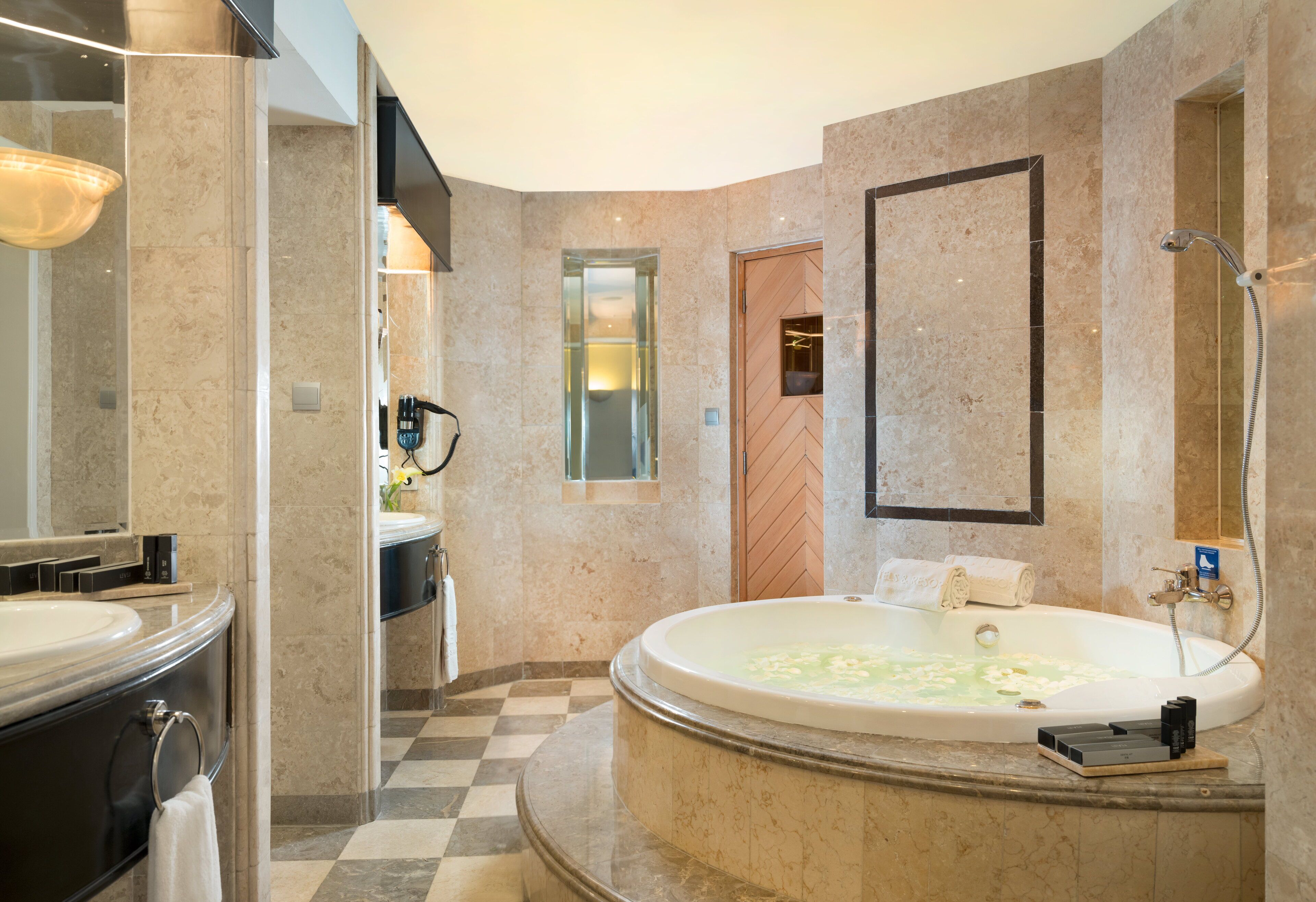 Foto - Melia Purosani Yogyakarta