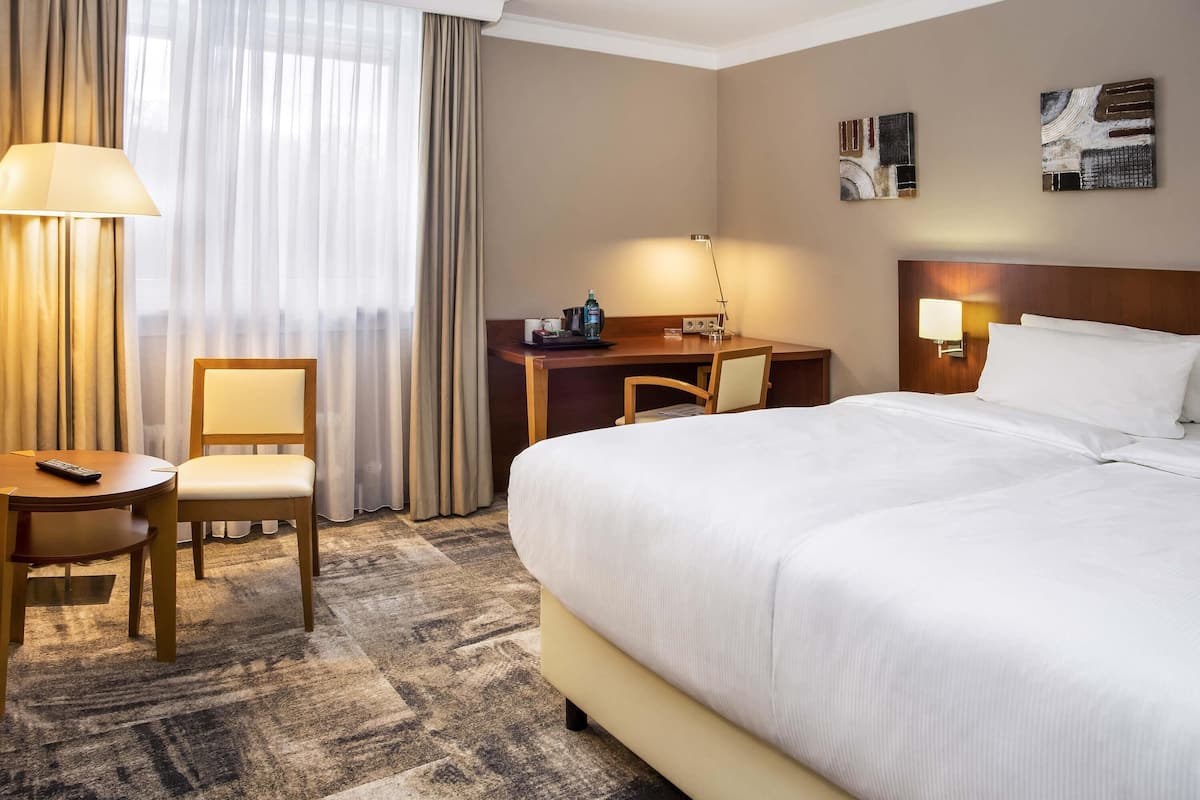 Sábanas de algodón egipcio, ropa de cama de alta calidad y escritorio
