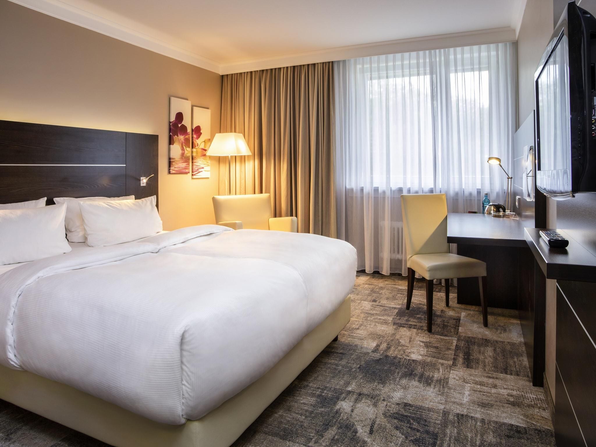 Standard Twin Room, 2 Twin Beds | Egyptian cotton sheets, premium bedding, desk, laptop workspace
