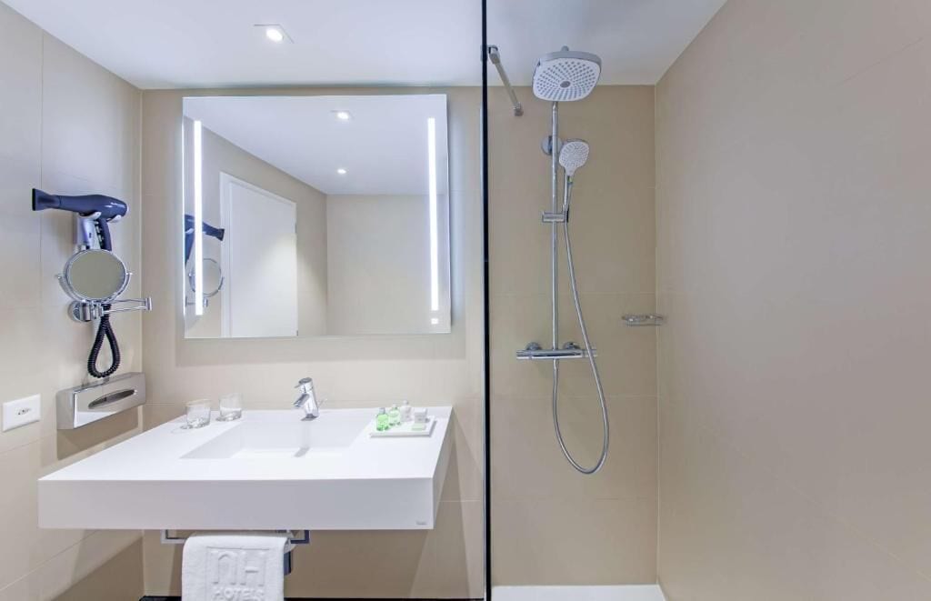 hair dryer, towels, soap, shampoo