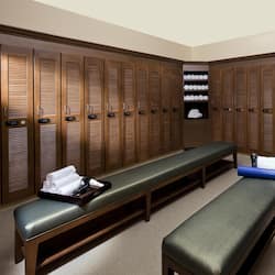 Couples treatment rooms, hot tub, steam room, body treatments