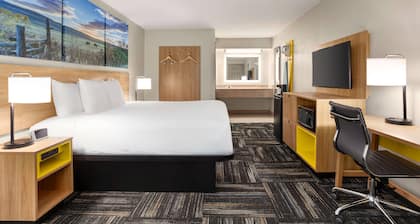 Days Inn by Wyndham Paris