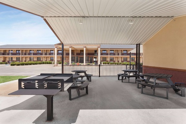 BBQ/picnic area
