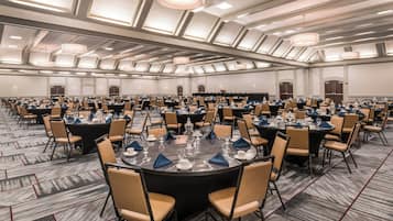 قاعة الولائم والاحتفالات