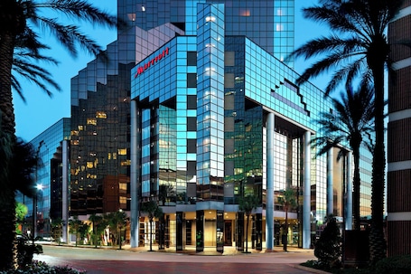 Exterior. New Orleans Marriott Metairie at Lakeway