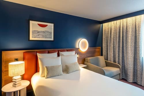 Camera familiare, 1 letto matrimoniale con divano letto | 1 camera, biancheria da letto di alta qualità, con stile personalizzato