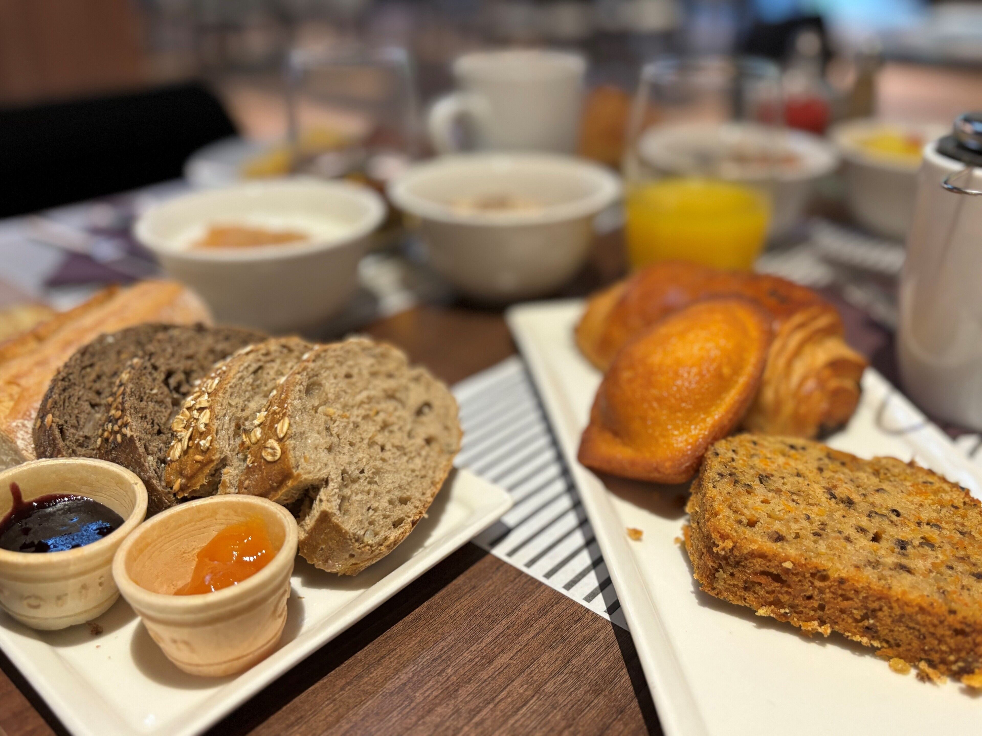 daily buffet breakfast (eur 20 per person)