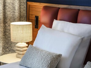 1 bedroom, premium bedding, individually decorated
