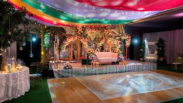 Banquet hall