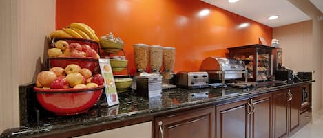 Desayuno continental incluido todos los días