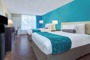 2 Queen Beds, Non Smoking, Courtyard View | Premium bedding, down comforters, pillowtop beds, in-room safe