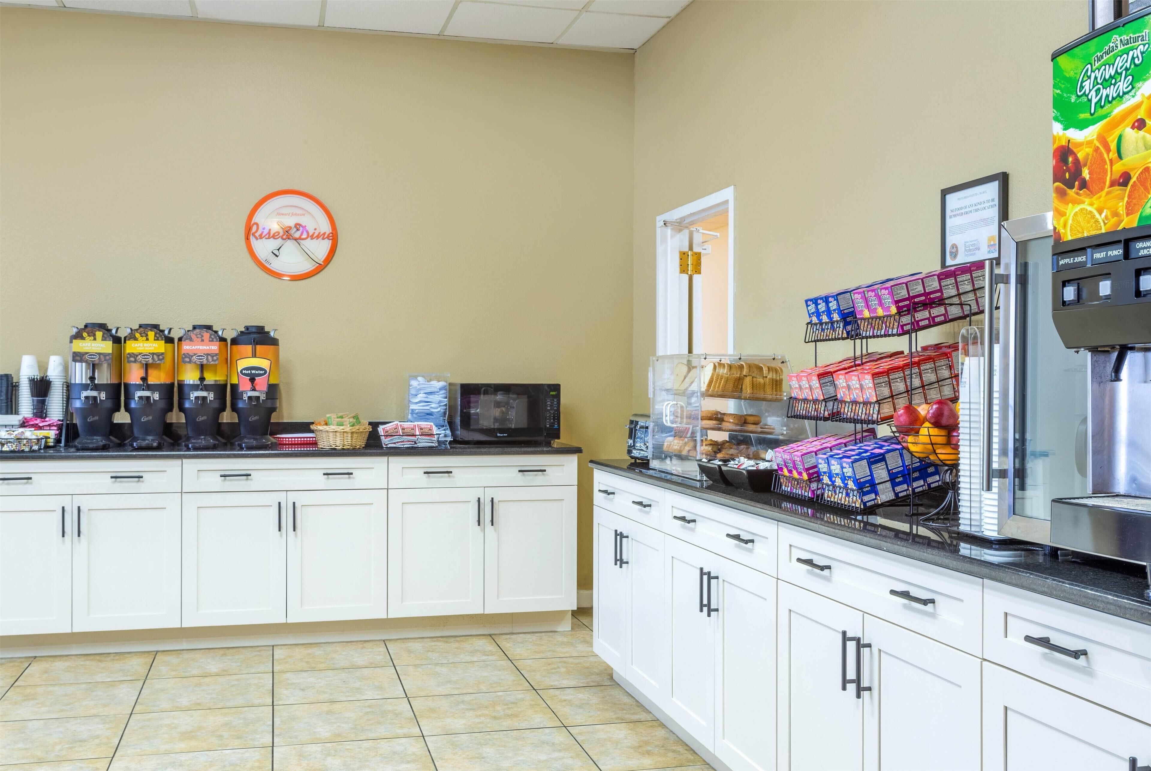 Foto - Howard Johnson by Wyndham Lakeland